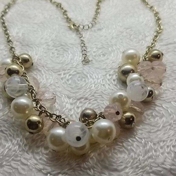 Acrylic Necklace Gold Pearls Beads Bobbles - Picture 9 of 9